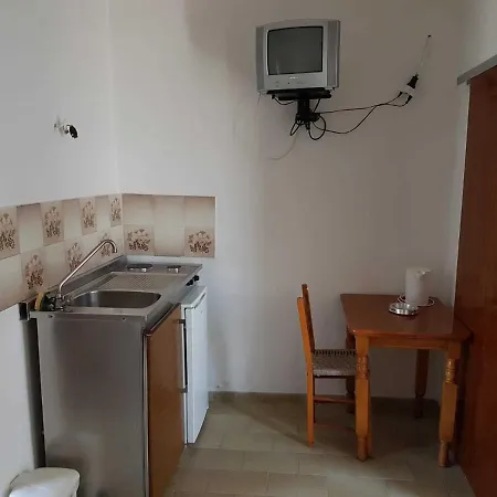 Family Run 2 Bed Studio Apartment 3 Apartament Kardamena (Kos)